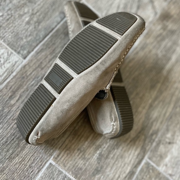 Men’s Suede driving Loafer - Picture 8 of 8